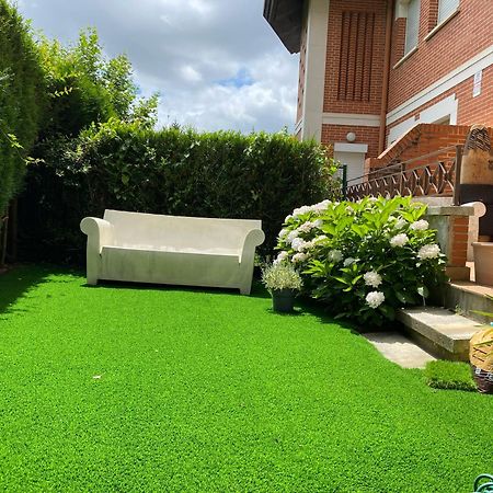 Apartamento Con Jardin Guecho Kültér fotó